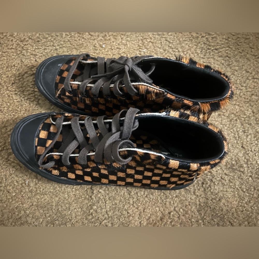 Rare Vans, new